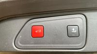 Peugeot 3008 1.5 BlueHDi 130ch S&S GT EAT8 — photo 27