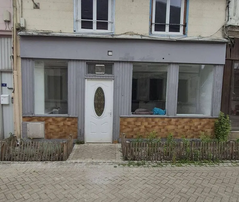 Photo 1