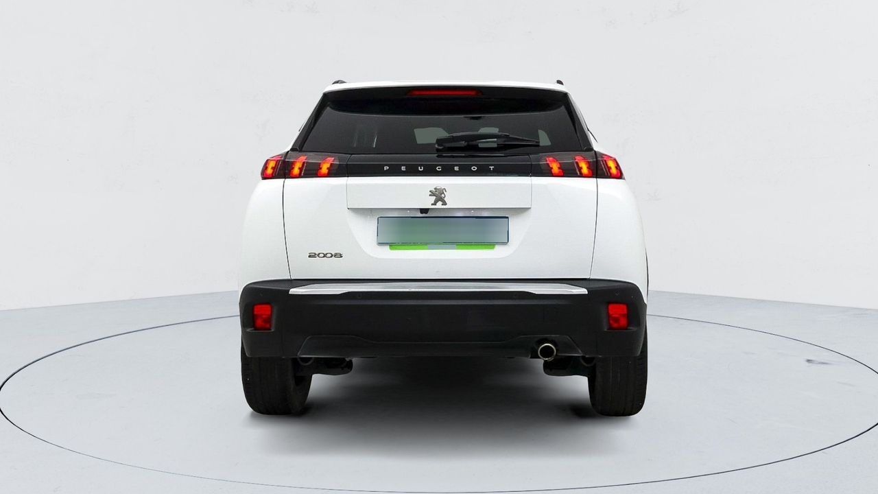 Peugeot 2008 — photo 4