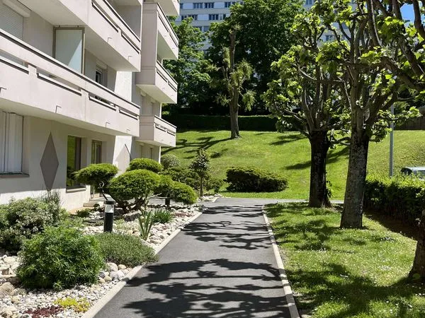 Colocation idéale Parc Europe + parking