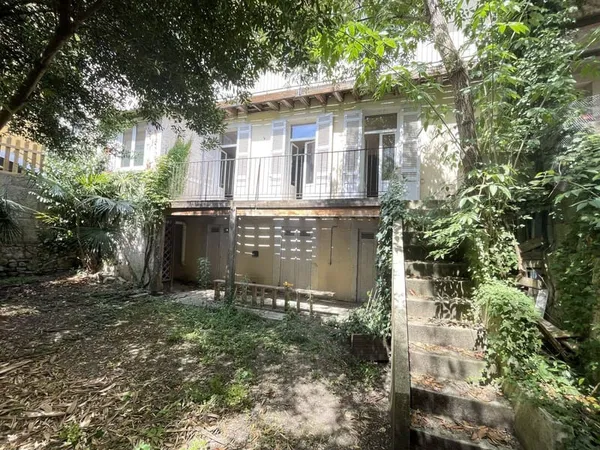 Maison 8 pièces 170 m²