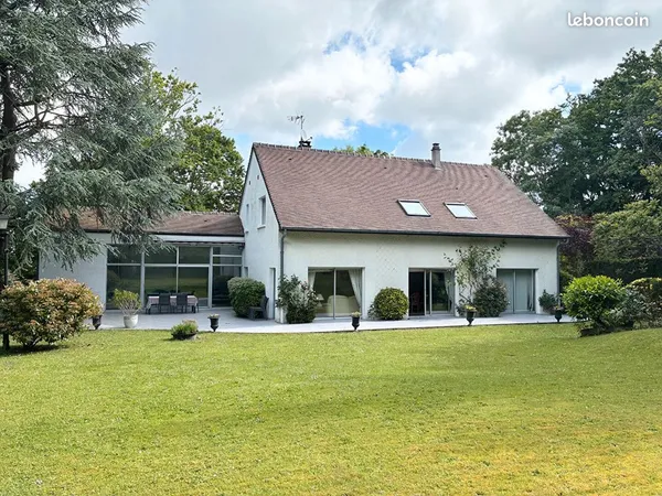 Propriété 10 pièces 382 m²