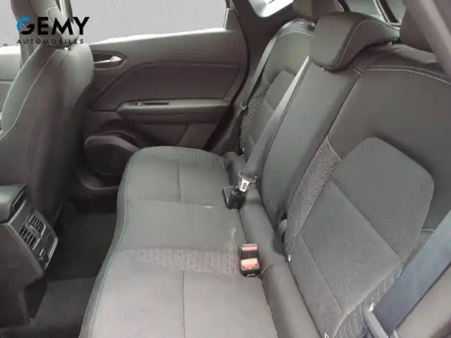 Renault Captur e-tech full hybrid 160 ch — photo 10
