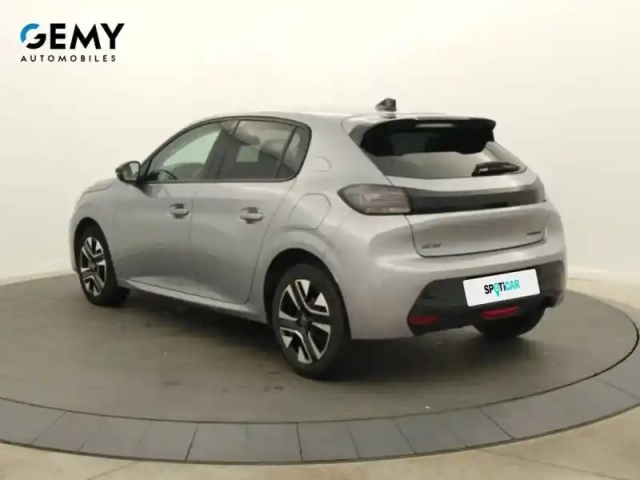 Peugeot 208 hybrid 100 e-dcs6 — photo 7