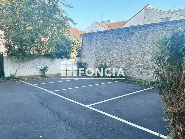 Emplacement parking - Sartrouville - Vieux pays - 10 min gare -