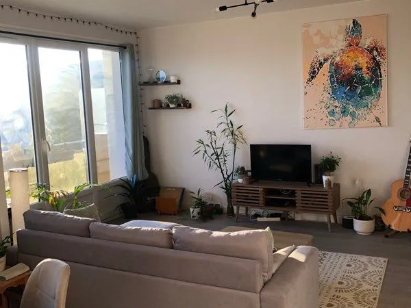 Appartement cosy avec balcon, garage et cave - aucun travaux