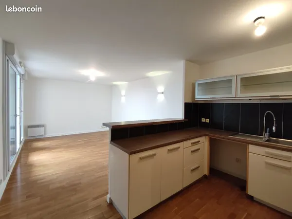 Loue appartement T3 La Capelette