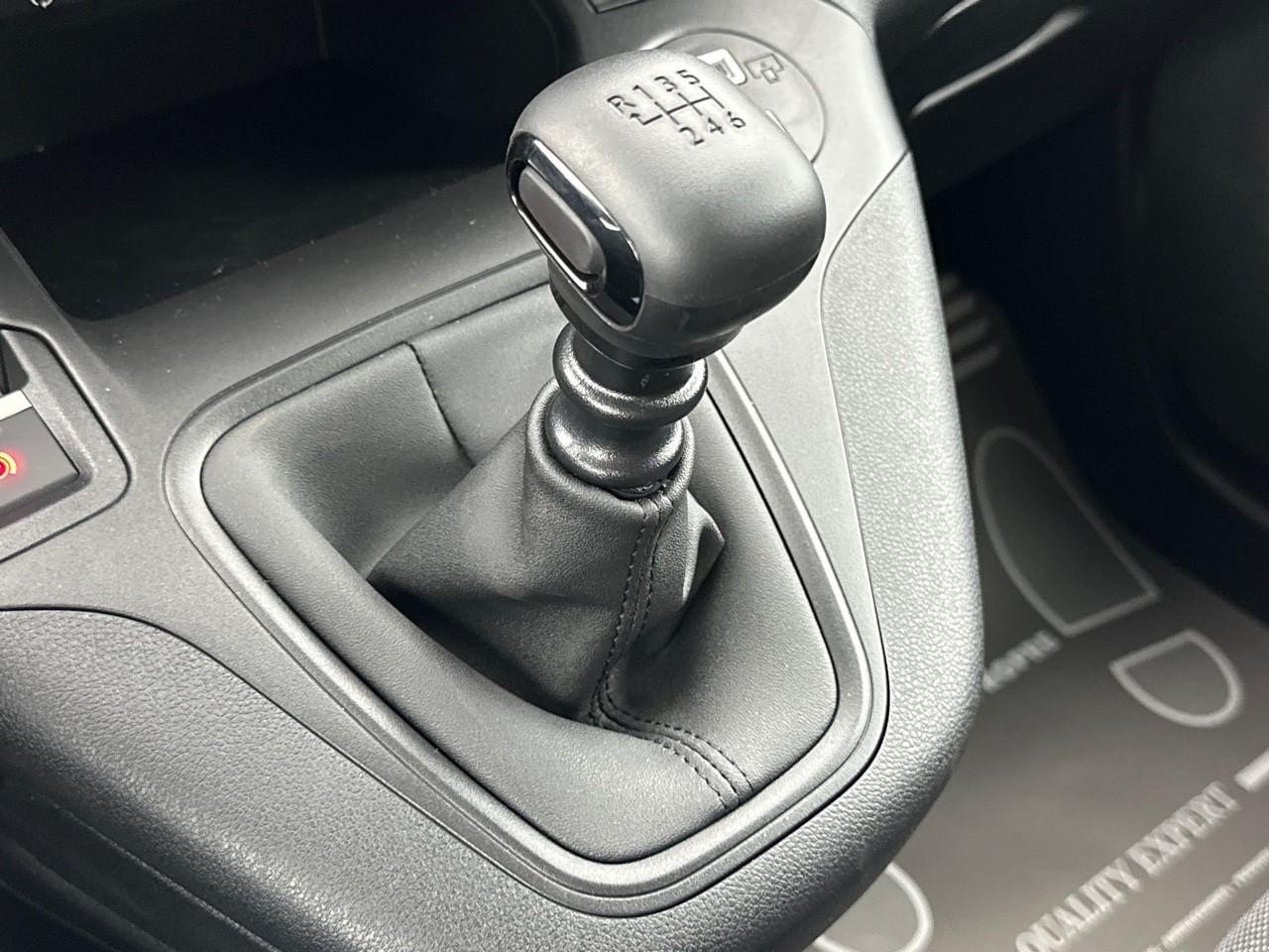 Citroën Berlingo van m diesel 100 ch manuelle — photo 29