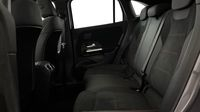 Mercedes Gla 250 e 218ch AMG Line 8G-DCT — photo 13