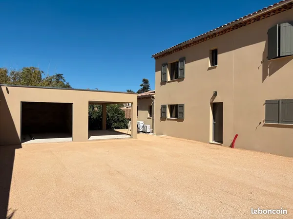 Location villa T5 Forcalquier