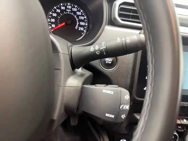 Dacia Duster eco-g 100 4x2 — photo 39