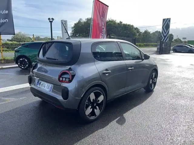 Renault Twingo e-tech electrique 80 ch autonomie urbaine — photo 6