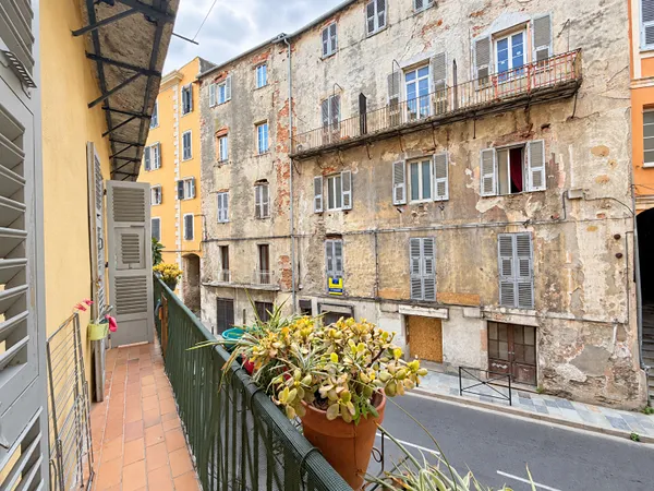 Appartement 4 pièces 84 m²
