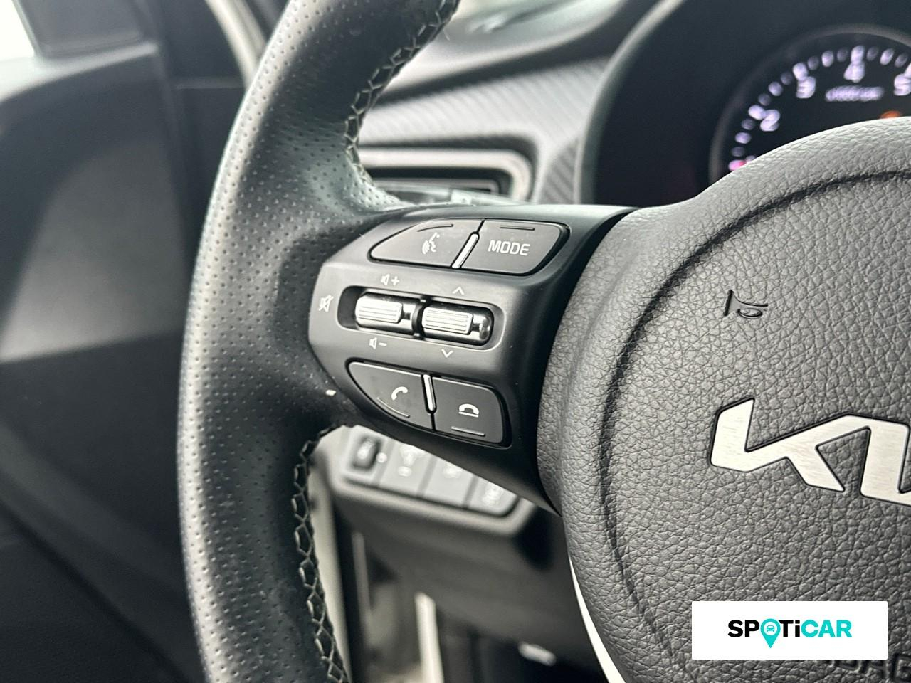 Kia Rio 1.0 t-gdi 120ch mhev gt-line — photo 16
