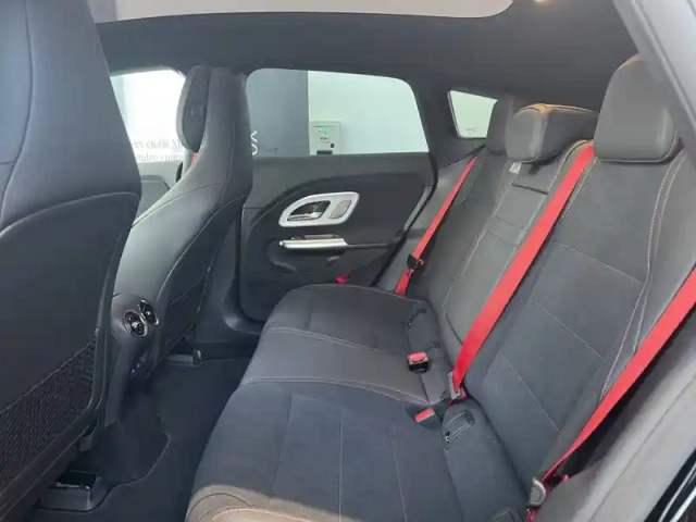 Mercedes Cla shooting brake 250+ avec technologie eq — photo 40