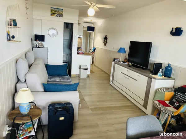 Studio 1 pièce 27 m²