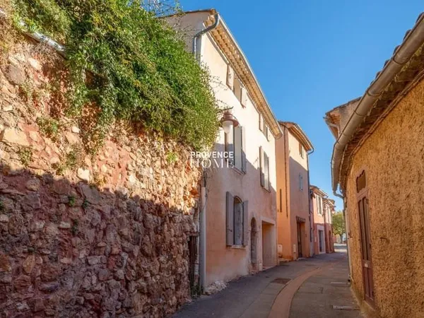 A Vendre Maison De Village Avec 2 Appartements Indépendants Au Coeur De Roussillon