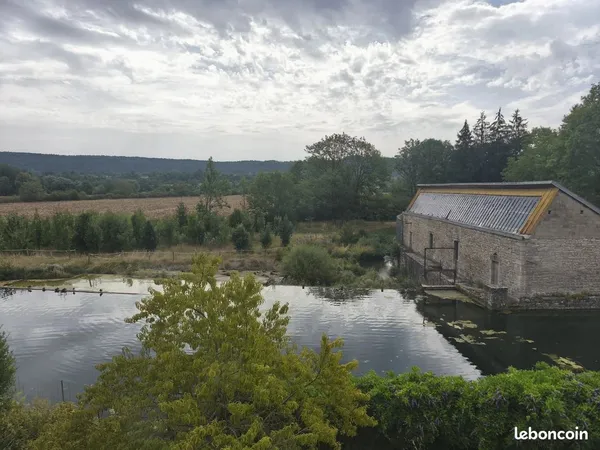 Grange 28 pièces 370 m²