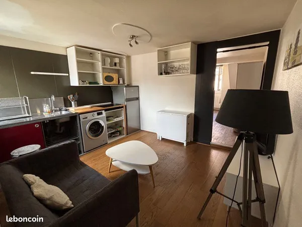 Location meublée 2 pièces à Nantes hypercentre