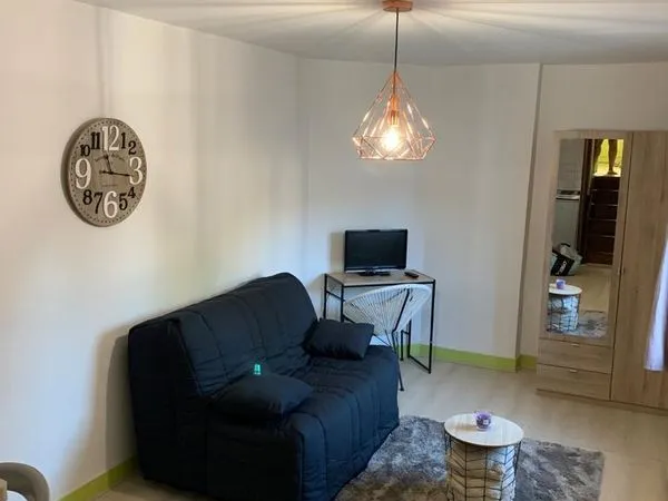 À LOUER - Studio meublé 23 m² - Chartres centre, proche Cathédrale