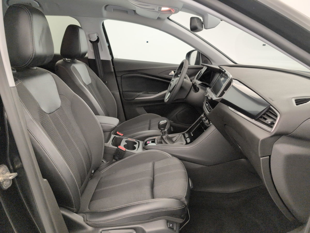 Opel Grandland — photo 9