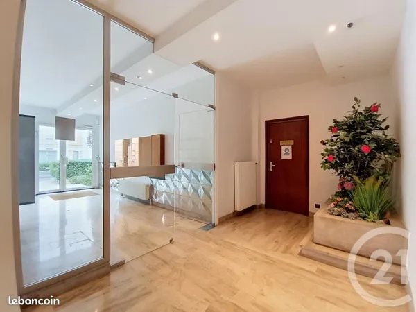 Appartement 3 pièces 77 m²