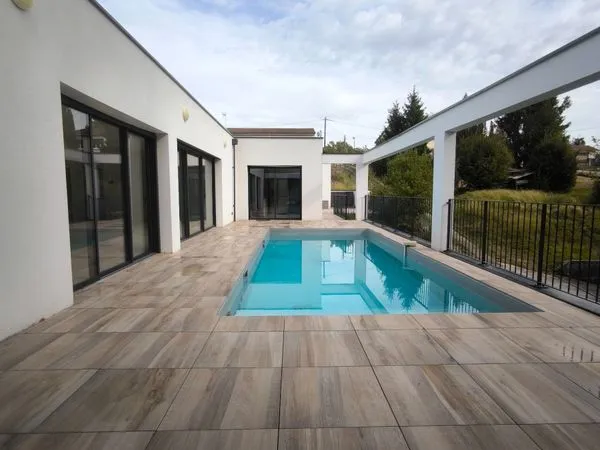 Maison T7 et + 408.49m² à Créon