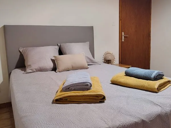 Location de 3 appartements meublés au mois