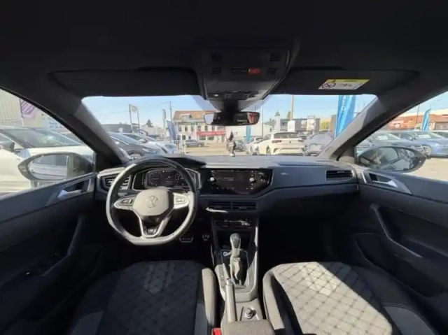 Volkswagen Taigo 1.0 tsi 110ch r-line dsg7 — photo 13