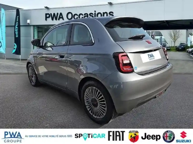 Fiat 500 e 95ch (red) — photo 7
