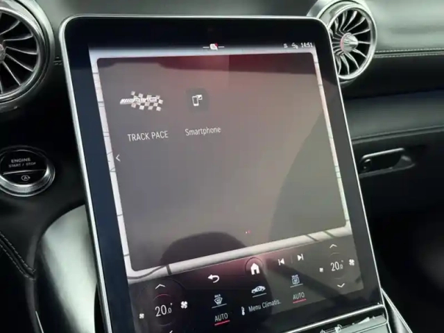 Mercedes Cla amg 43 — photo 18