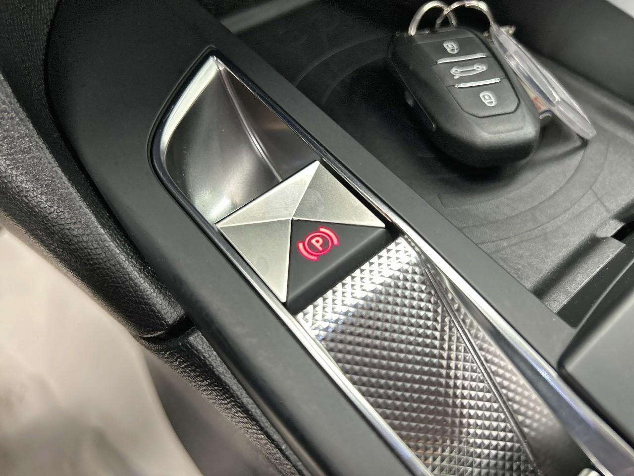 Ds Ds 3 hybride 136 e-dct6 etoile — photo 18