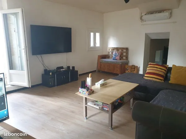 Location maison de village T3