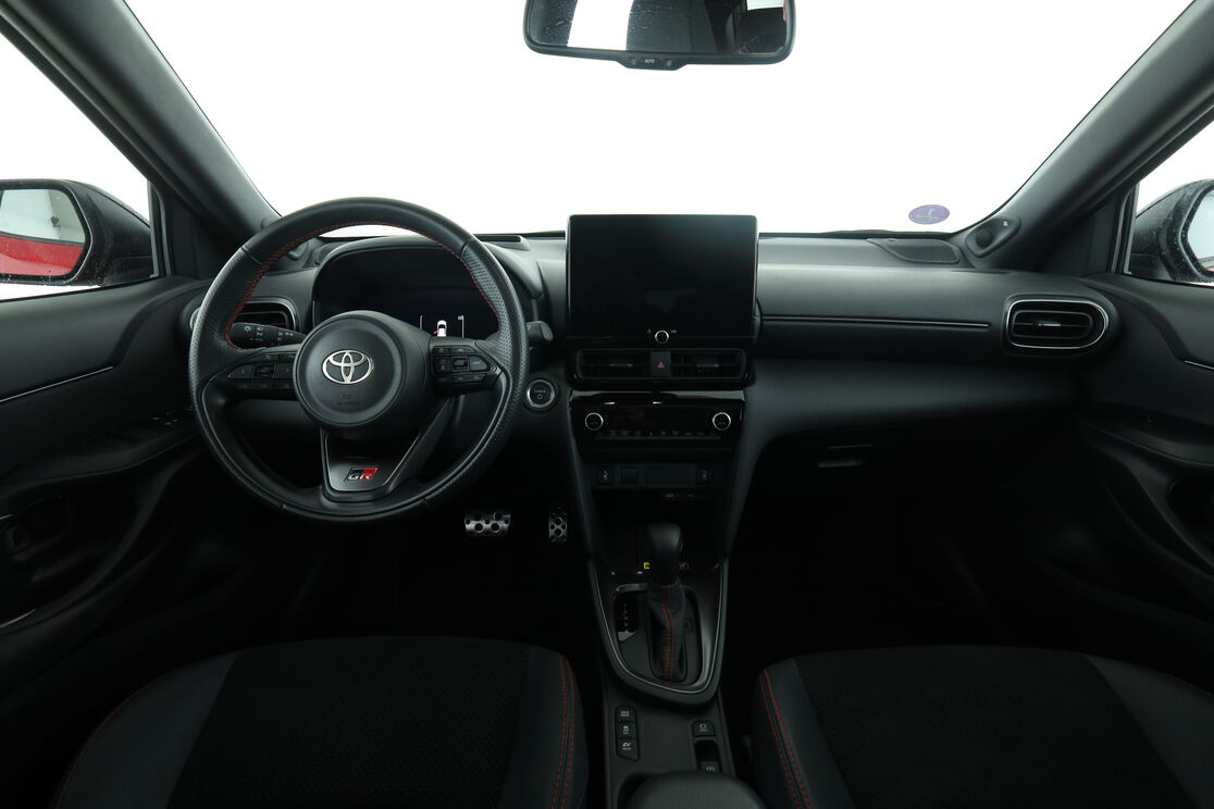 Toyota Yaris Cross 1.5 Hybride 2WD GR Sport — photo 11