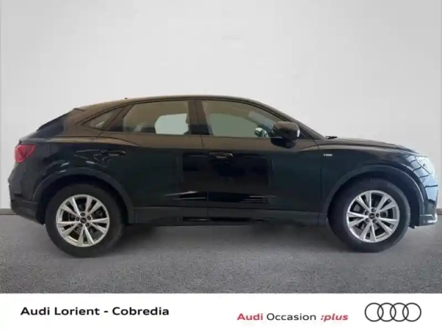 Audi Q3 sportback 35 tfsi 150ch s line s tronic 7 — photo 3
