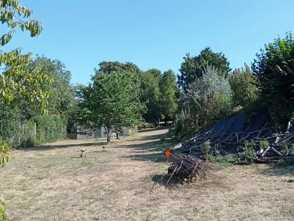 Terrain constructible a vendre