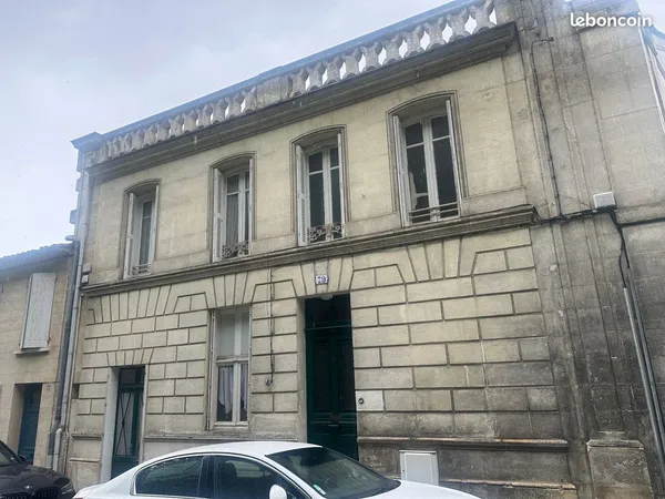 Maison 8 pièces 212 m²
