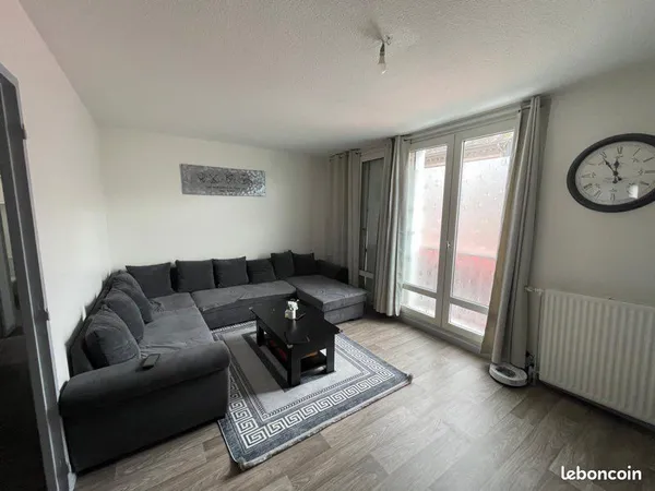 Immobilière 93m