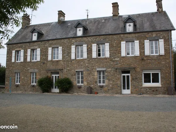à Vendre ou à louer grande longere