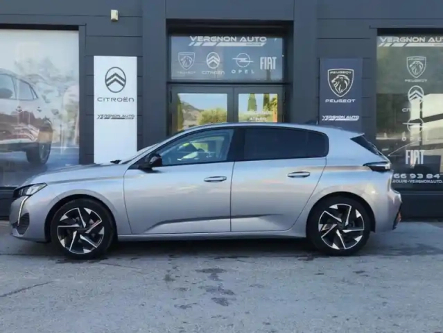 Peugeot 308 iii puretech 130 s&amp;s allure pack — photo 22
