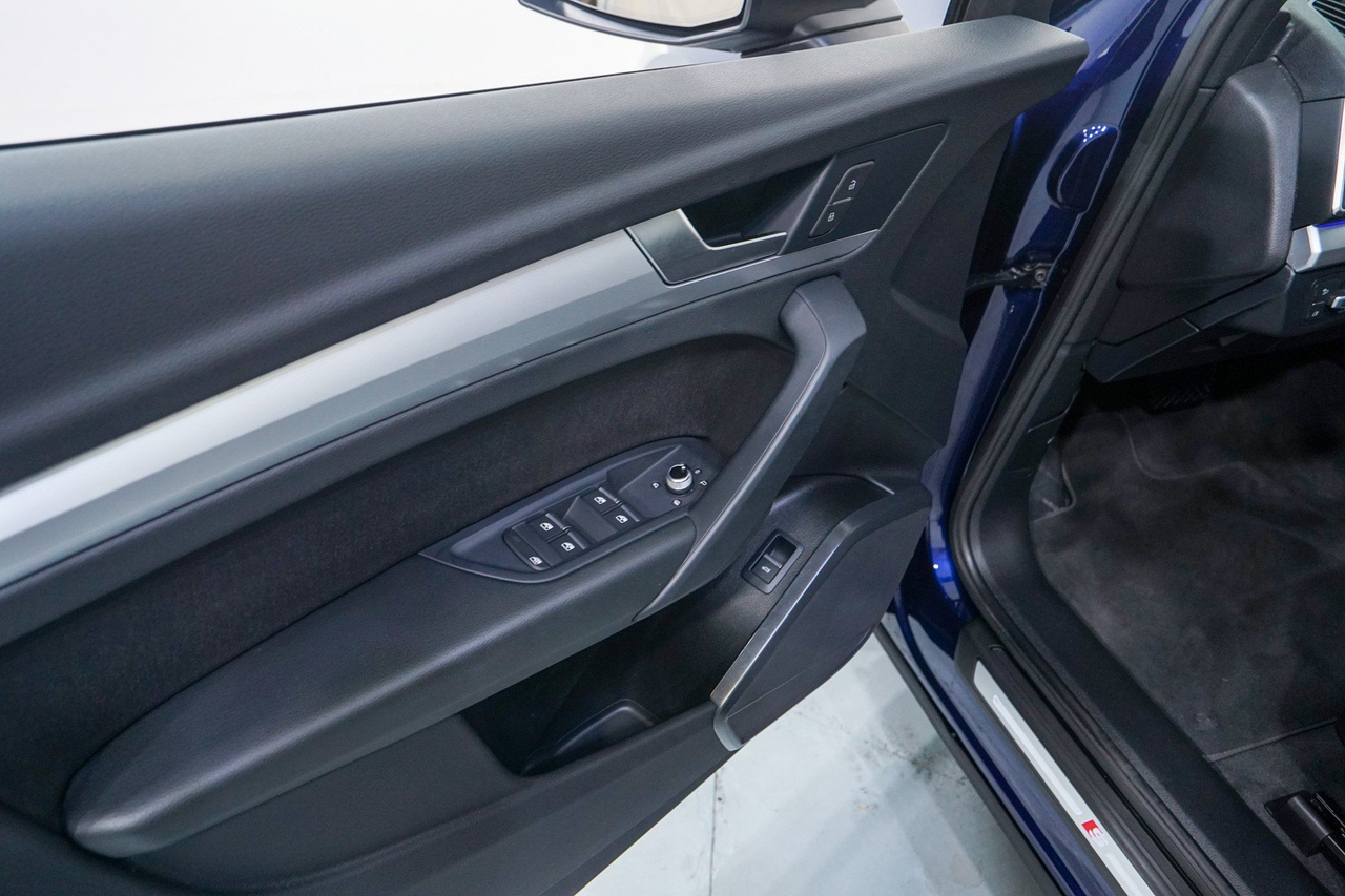 Audi Q5 — photo 17