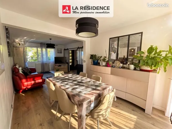 Maison 6 pièces 95 m²