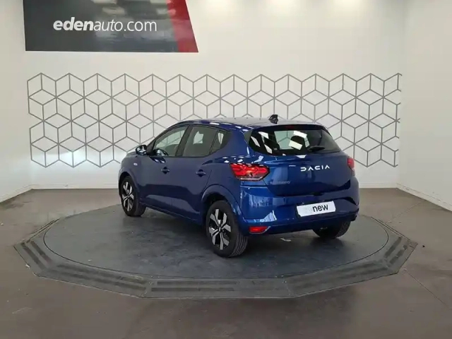 Dacia Sandero tce 90 gsr2 — photo 3