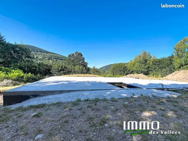 Terrain 1610 m² VENTRON