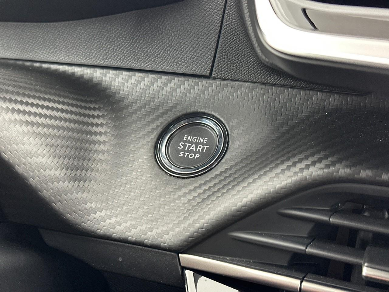 Peugeot 208 hybrid 145 ch e-dcs6 gt — photo 24