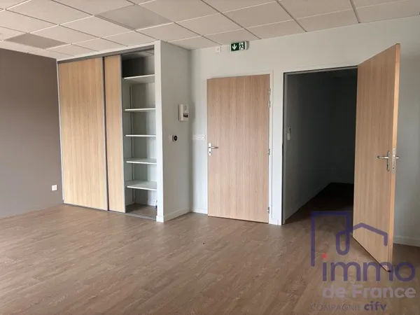 Local commercial 50 m²