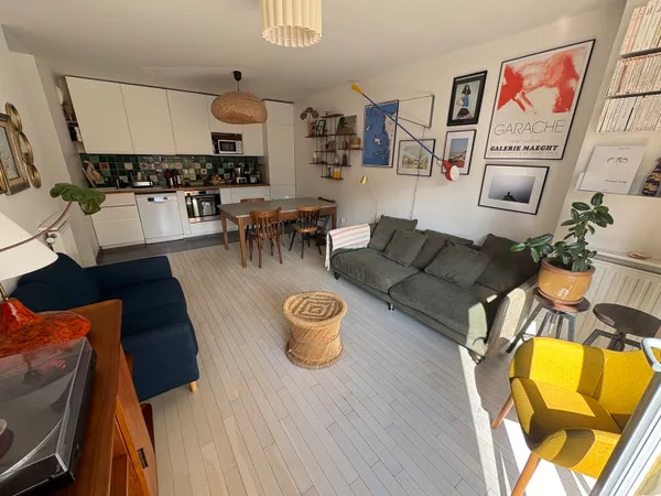 3 pièces - 4ème étage avec ascenseur et balcon ! immeuble récent