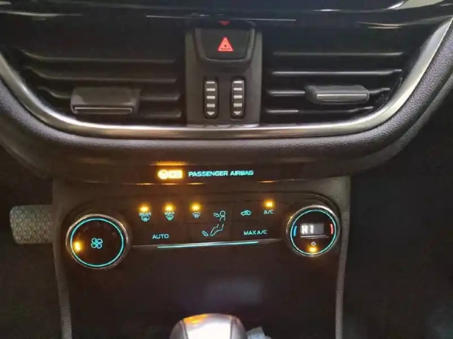 Ford Fiesta 1.0 ecoboost 100 s&amp;s bva6 — photo 23