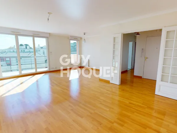 À VENDRE - NANTES LONGCHAMPS | DERNIER ÉTAGE, CAVE ET DOUBLE GARAGE