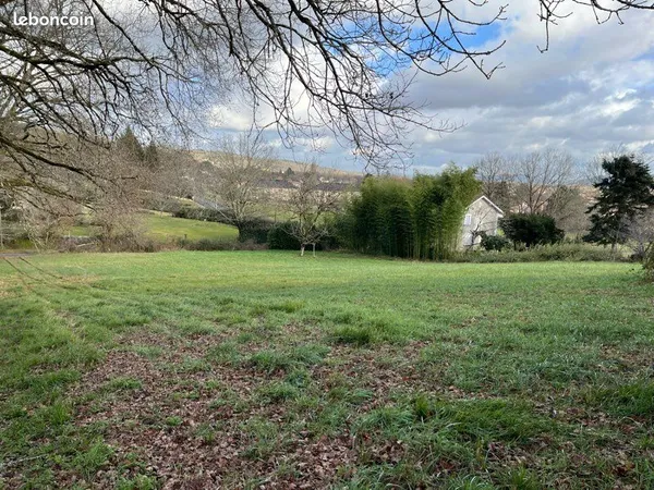 Terrain 2800 m2